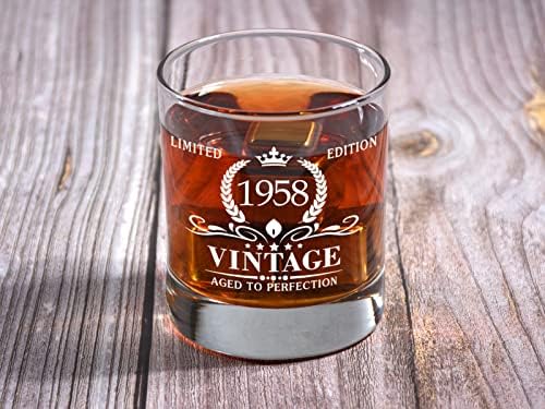 Presentes de aniversário de 65 anos para homens, Vintage 1958 Whisky Glass and Stones Gift Stone de 2, Funny 65 Birthday Gift for