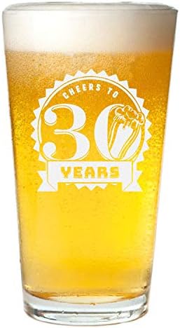Veracco aplaude a 30 anos de aniversário de refrigerante cerveja com copo de vidro de 30º aniversário de 30º aniversário