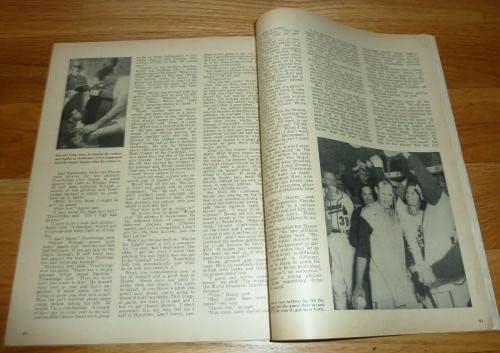 PSA/DNA Willie Mays assinada em junho de 1958 Revista Sport Combeme Full S78011 - Revistas MLB autografadas